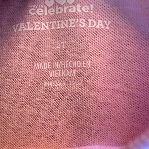 Sz 2T Pink Heart T-Shirt with Hershey's Kisses Accessories - Picture 6 of 11